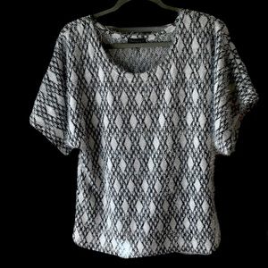 SALE!! Brand New Ladies Sweater